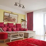 Boutique Citadel Aparthotel 5*