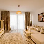Boutique Citadel Aparthotel 5*