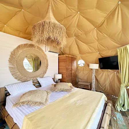 Boutique Citadel Aparthotel 5*