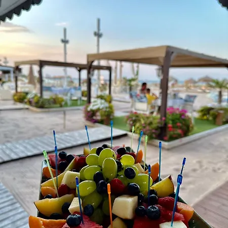 Boutique Citadel Aparthotel 5*