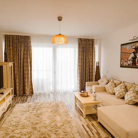 Boutique Citadel מלון דירות 5*