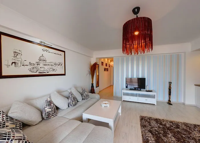 מלון דירות Boutique Citadel 5*